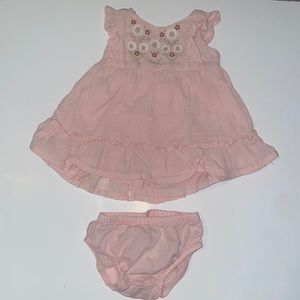 Carter’s size 3 month pink dress!